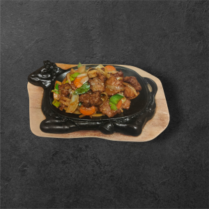 Boeuf sauté aux légumes à la façon du chef