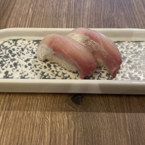 Nigri kingfish (1,4,6)