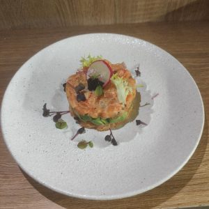 Tartare de saumon avocat